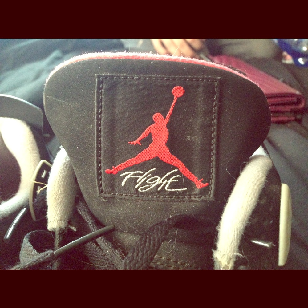 Air Jordan 4